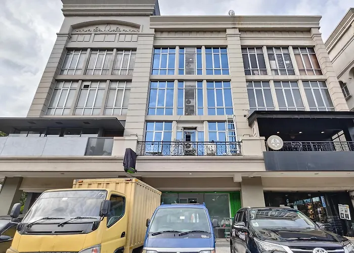 Urbanview Green Lake Sunter Residence Jakarta